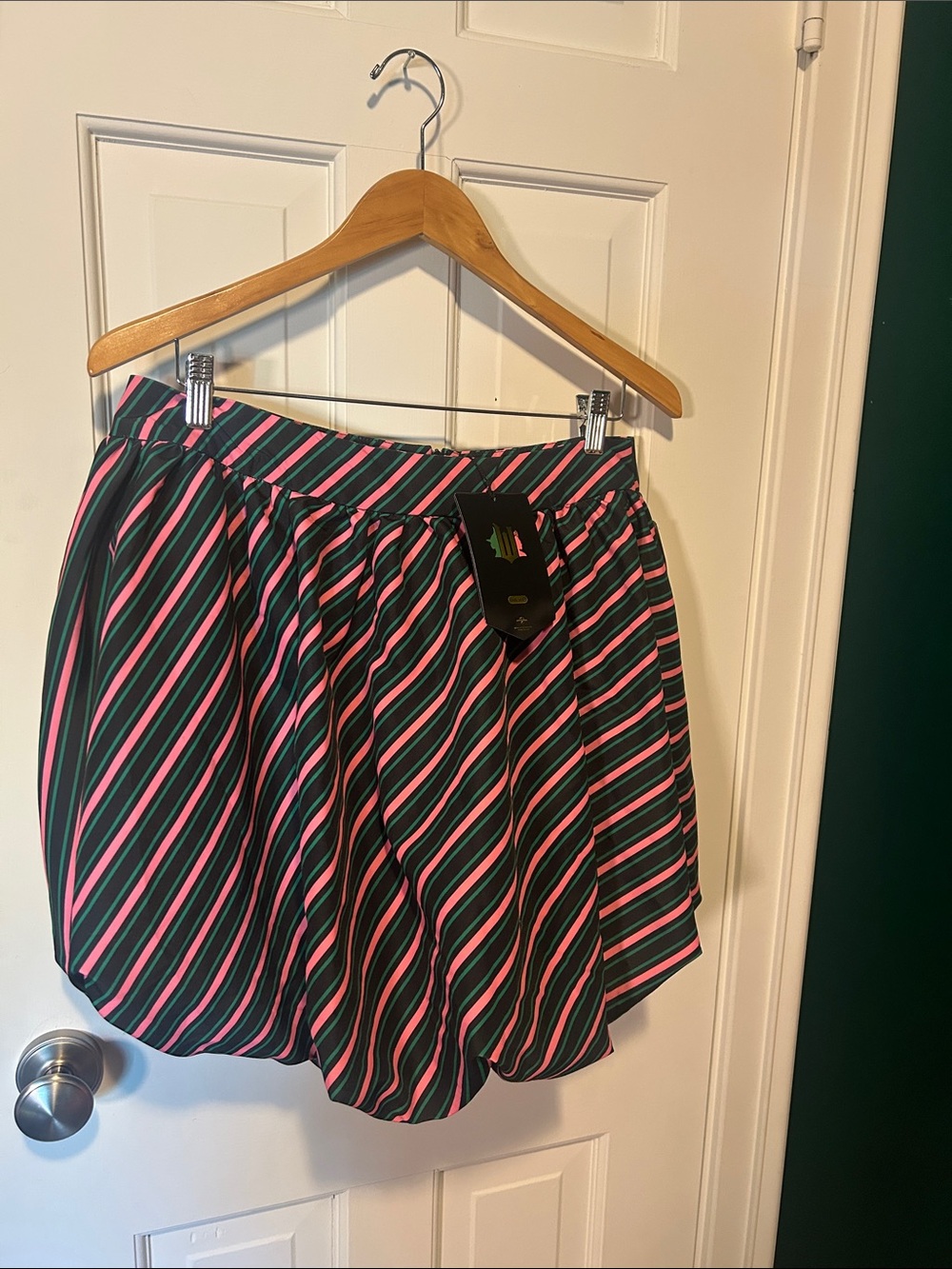 Wicked Collection Skirt sz M NWT